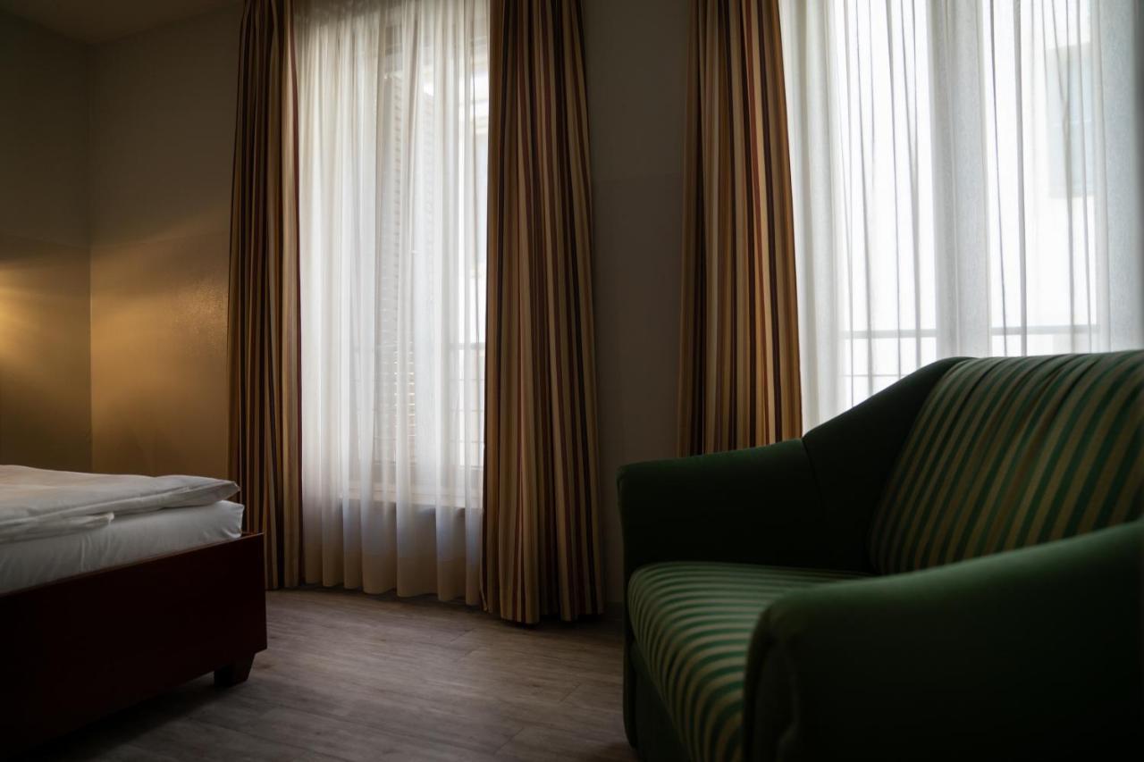 Sankt Andreas Hotel Düsseldorf Esterno foto